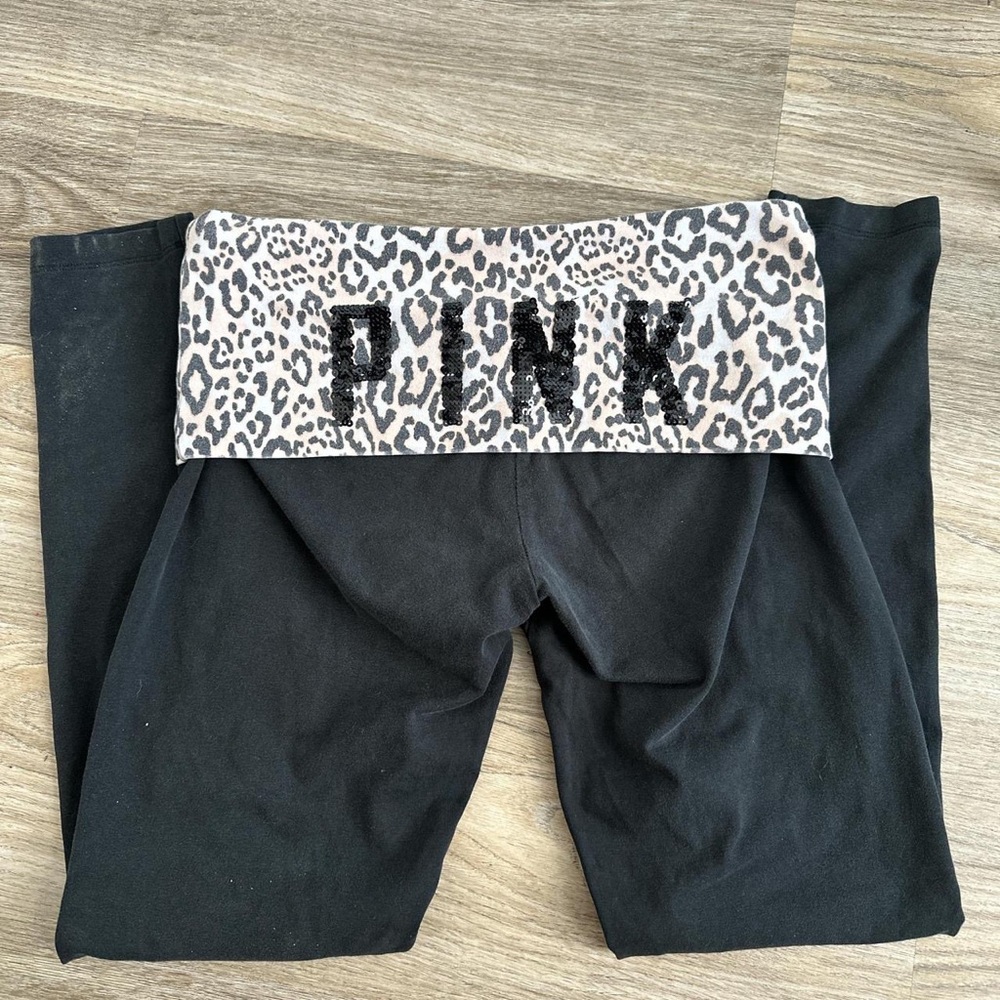 ⚠️SOLD⚠️Victorias Secret Leopard Foldover Leggings